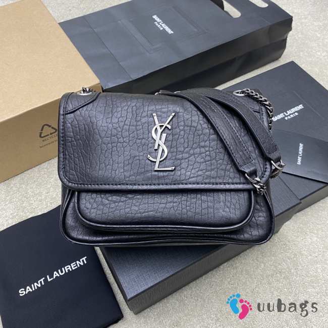 Uubags YSL Niki small bag in grained lambskin black 22x16x7.5cm - 1