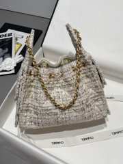 Uubags Chanel 25 Small Handbag Wool Tweed & Gold-Tone Metal Ecru, Khaki, Gold & Red 30x26x14cm - 4