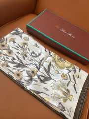 Uubags Loro Piana Enciclopedia del Lino Foulard In Yellow Ochre/Sepia Square Silk Scarf 90x90cm - 2