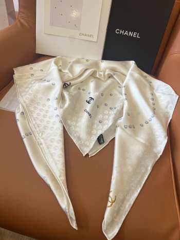 Uubags Chanel Pearl Silk Scarf In White