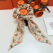 Uubags Hermes Couvertures and Tenues de Jour Twilly Scarf 02 - 6