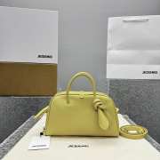 Uubags Jacquemus La Croisiere Small Soft Turismo Light Yellow Bowling Bag 26x16x11cm - 5
