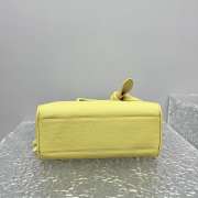 Uubags Jacquemus La Croisiere Small Soft Turismo Light Yellow Bowling Bag 26x16x11cm - 3