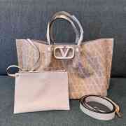 Uubags Valentino Garavani medium V signature raffia tote bag 35x25x17cm - 1