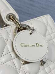 Uubags Dior Lady D-Joy Bag Light Beige Lambskin M0613 26x6x14cm - 5
