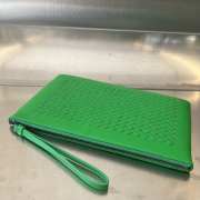 Uubags Bottega Veneta leather clutch bag in green 30x20cm - 5