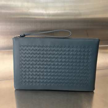 Uubags Bottega Veneta leather clutch bag in base blue 30x20cm