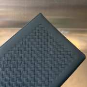 Uubags Bottega Veneta leather clutch bag in base blue 30x20cm - 2