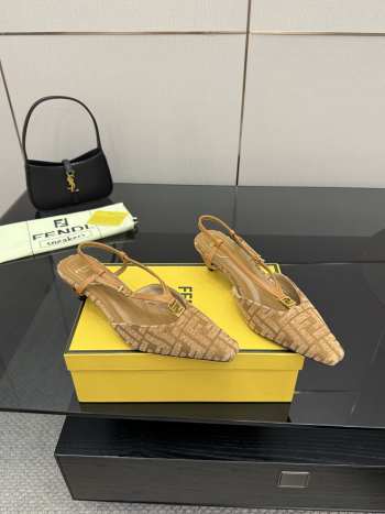 Uubags Fendi Cut Baguette Ankle Strap Pump 5cm 01