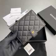 Uubags Chanel Matelasse passport case in black 10x14x2cm - 4