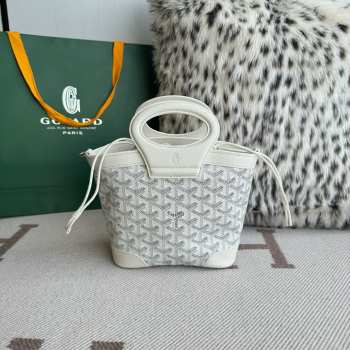 Uubags Goyard Beluga mini bag in white 23x18.5x8cm