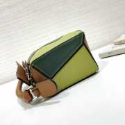 Uubags Loewe Puzzle 10 Paula’s Ibiza Kiwi re-edition bag in green classic calfskin 18x11x7.5cm - 6
