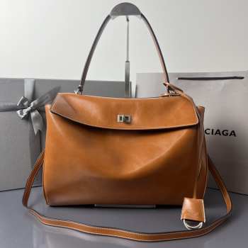 Uubags Balenciaga Rodeo bag mini in tan cowboy vegetable tanned lambskin, aged-silver hardware