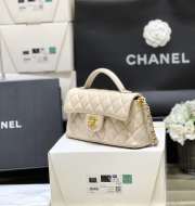 Uubags Chanel Small flap bag with top handle, lambskin, white 14x20x5.5cm - 3