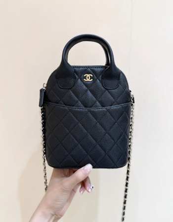 Uubags Chanel Clutch With Chain Suede, Sheepskin & Gold Metallic Black 18x17x6cm