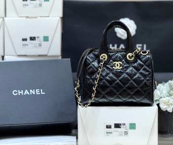 Uubags Chanel Small Bowling Bag Patent Crumpled Calfskin & Gold-Tone Metal Black 17x21x13cm