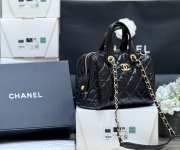 Uubags Chanel Small Bowling Bag Patent Crumpled Calfskin & Gold-Tone Metal Black 17x21x13cm - 4