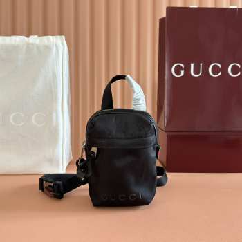 Uubags Gucci Nexus mini slingbag black GG nylon 12.5x17.5x4cm