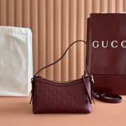 Uubags Gucci Emblem small shoulder bag red GG embossed leather 22x14x8cm - 6