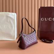 Uubags Gucci Emblem small shoulder bag red GG embossed leather 22x14x8cm - 5