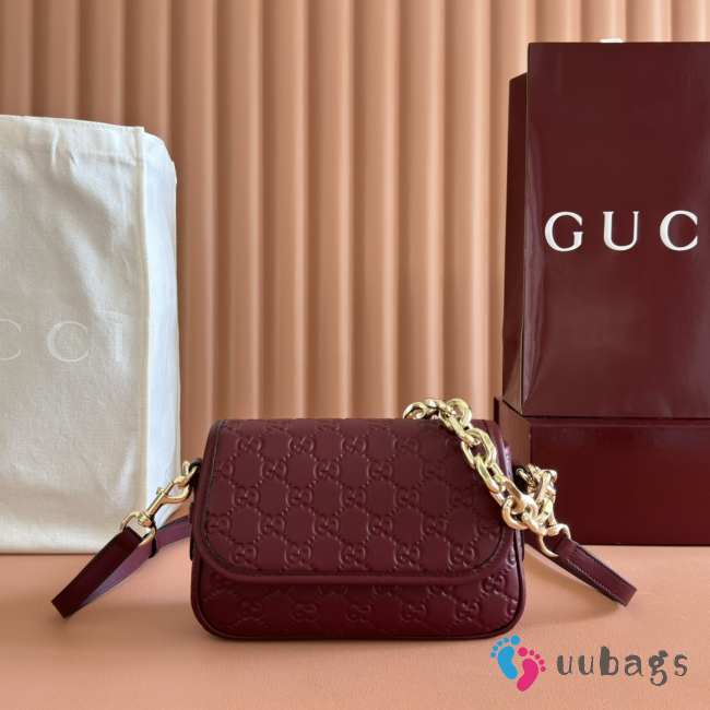 Uubags Gucci emblem small red embossed GG leather bag 20.5x13x7cm - 1