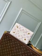 Uubags Louis Vuitton M15114 Bella Bag Dream Cream Color 19x22x14cm - 3