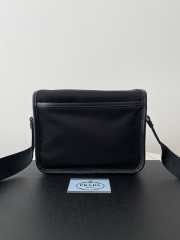 Uubags Prada 1BD334 Re-Nylon and Saffiano leather bag in black 22x16x8.5cm - 3