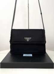 Uubags Prada 1BD255 Small Padded Re-Nylon Shoulder Bag Black 30x21.5x12cm - 1