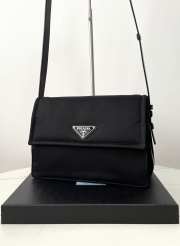 Uubags Prada 1BD255 Small Padded Re-Nylon Shoulder Bag Black 30x21.5x12cm - 6