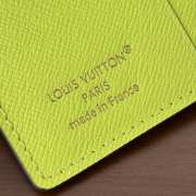 Uubags Louis Vuitton M14613 Charms Wallet Monogram Zesty Lime 9x10x2.5cm - 2
