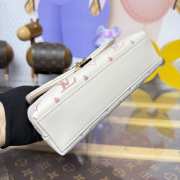 Uubags Louis Vuitton M25596 Nano Madeleine Bag Dream Beige 21x12.5x6cm - 5