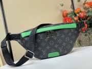 Uubags Louis Vuitton M25924 Discovery Bumbag Bamboo Green 44x15x9cm - 1