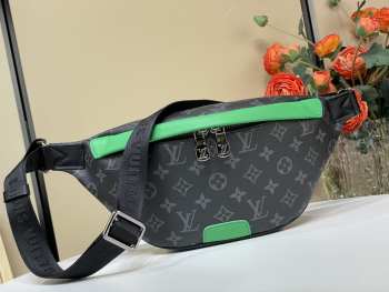 Uubags Louis Vuitton M25924 Discovery Bumbag Bamboo Green 44x15x9cm