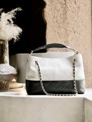 Uubags Chanel Shopping Bag Suede Calfskin, Shiny Lambskin & Gold-Tone Metal Gray & Black 24x36x14cm - 3