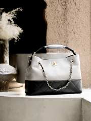 Uubags Chanel Shopping Bag Suede Calfskin, Shiny Lambskin & Gold-Tone Metal Gray & Black 24x36x14cm - 2