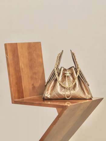 Uubags Chanel 25 Small Handbag Metallic Grained Calfskin & Gold Metal Dark Gold 30x26x14cm