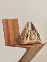 Uubags Chanel 25 Small Handbag Metallic Grained Calfskin & Gold Metal Dark Gold 30x26x14cm - 6
