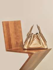 Uubags Chanel 25 Small Handbag Metallic Grained Calfskin & Gold Metal Dark Gold 30x26x14cm - 5
