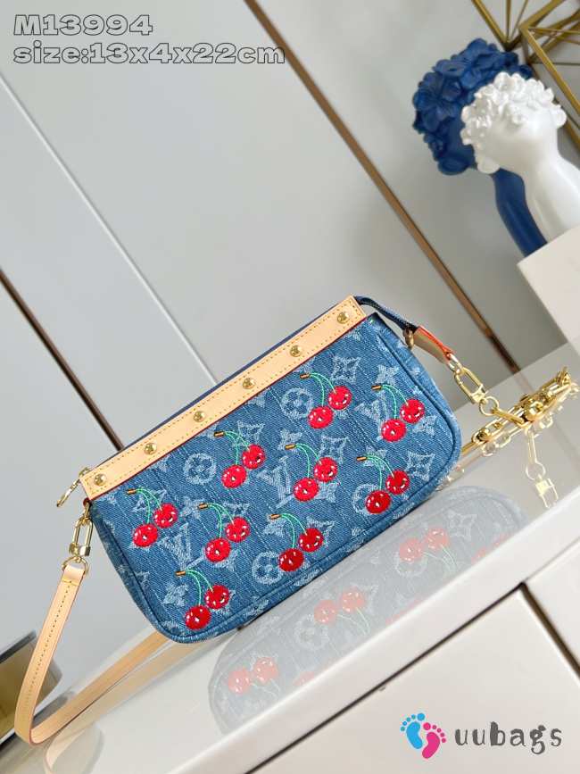 Uubags Louis Vuitton M13994 LV x TM Pochette Accessoires monogram cherry denim bag 13x4x22cm - 1