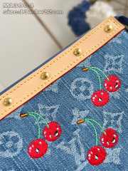 Uubags Louis Vuitton M13994 LV x TM Pochette Accessoires monogram cherry denim bag 13x4x22cm - 6