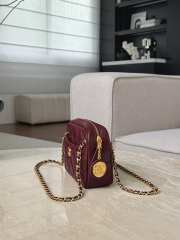 Uubags Chanel shiny lambskin quilted mini camera case burgundy 12x18x7cm - 5