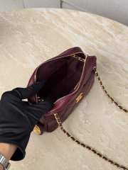 Uubags Chanel shiny lambskin quilted mini camera case burgundy 12x18x7cm - 2