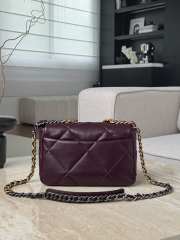 Uubags Chanel 19 Bag Burgundy Shiny Lambskin, Gold-Tone, Silver-Tone & Ruthenium-Finish Metal 16x26x9cm - 6