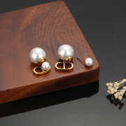 Uubags Dior earrings gold pearl 02 - 2