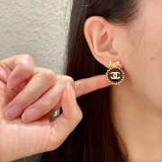 Uubags Chanel Coco Mark Circle Ribbon Motif Stud Earrings - 4
