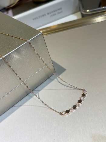 Uubags Chaumet Bee pendant Rose gold, diamonds necklace