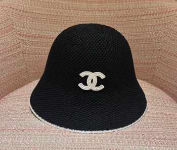 Uubags Chanel bucket hat 25C in black
