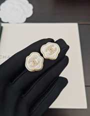 Uubags Chanel Stud Earrings Metal, Resin & Diamonds - 3