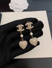 Uubags Chanel Pearl Crystal CC Heart Drop Earrings - 2