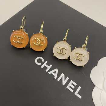 Uubags Chanel CC Clip-on Earrings